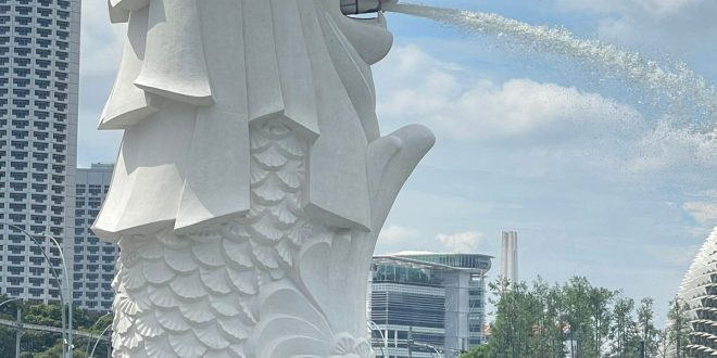 Merlion dan Cermin Peradaban: Refleksi Dua Negeri