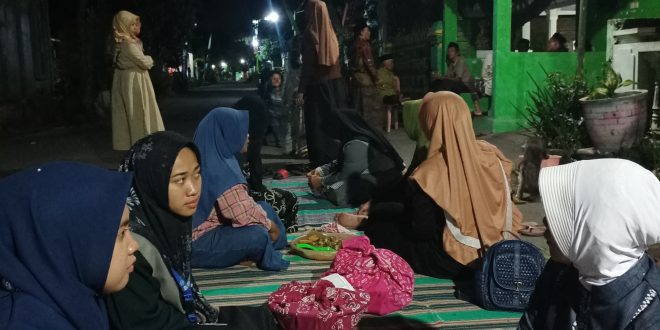 Warga RT 06 Desa Talang Gelar Tradisi Suroan Bersama Mahasiswa KPMT STAI Miftahul Ula Nganjuk